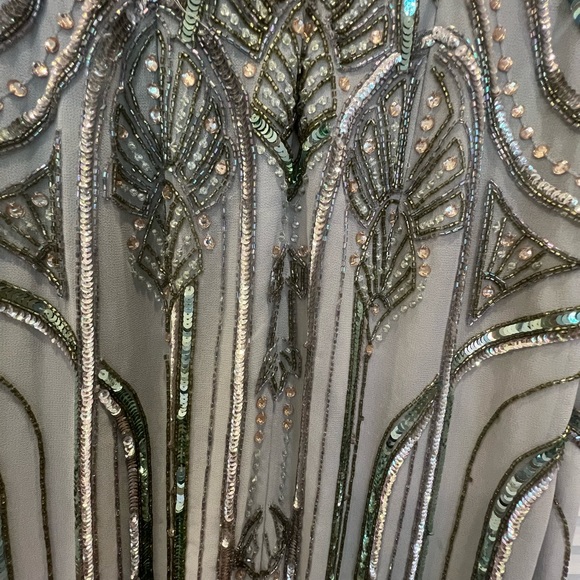 ASOS Stunning bodycon maxi dress with art nouveau embellishment in a size 4 - Picture 5 of 10